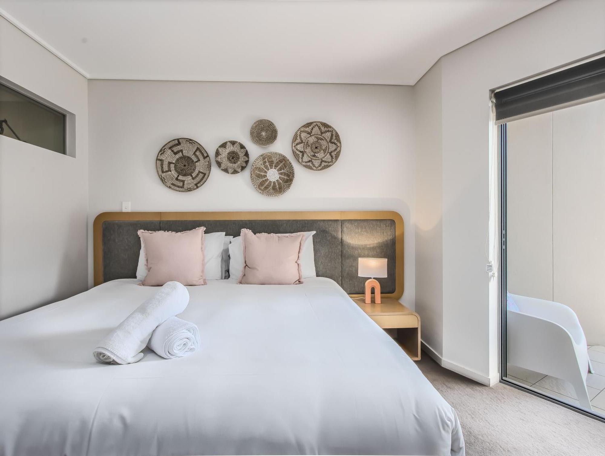 Pepper In Salt - Private Apartments By Holiday Management Company Кингсклифф Экстерьер фото